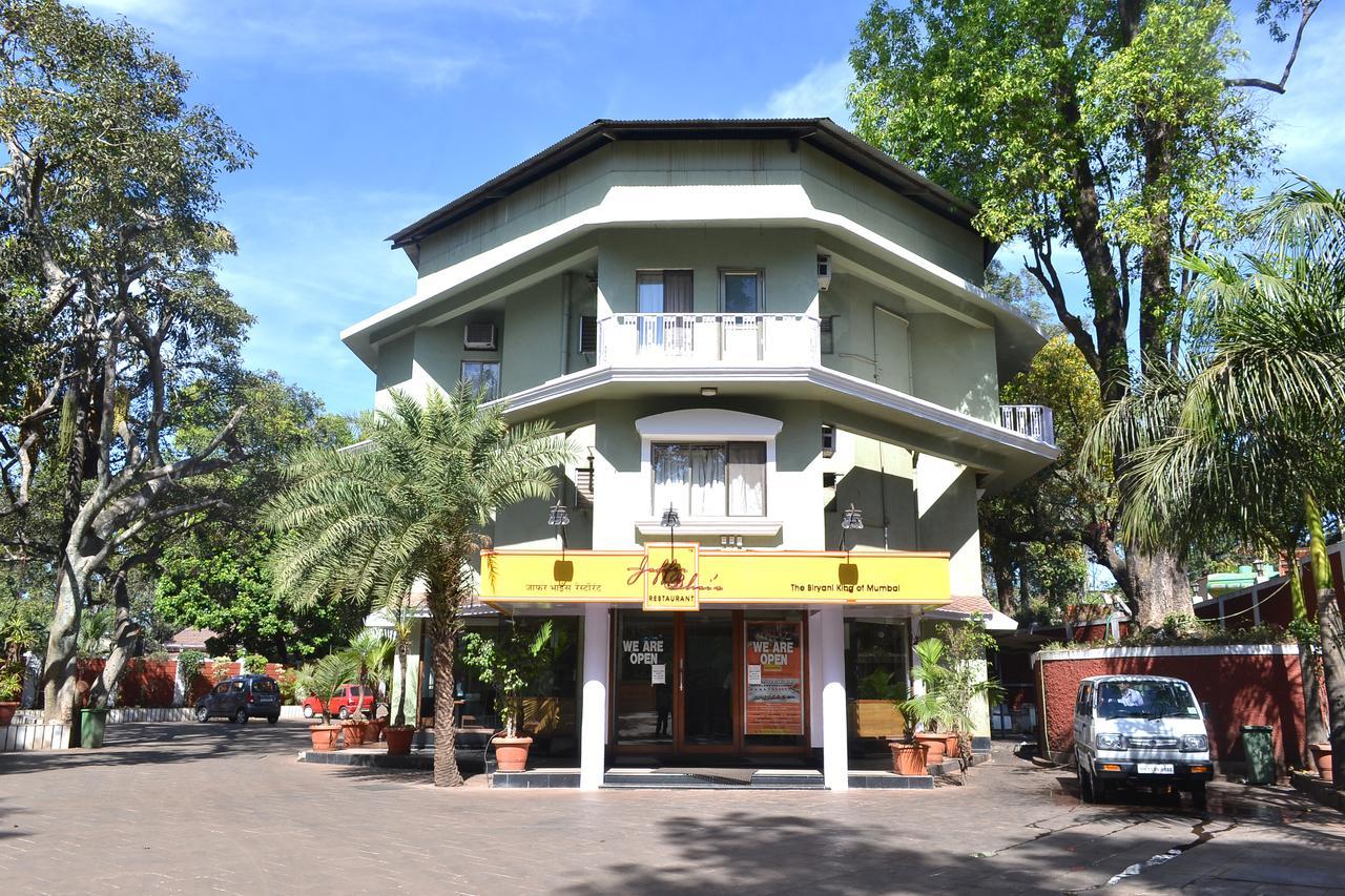 贾弗拜斯布里克兰酒店 潘奇加尼 外观 照片